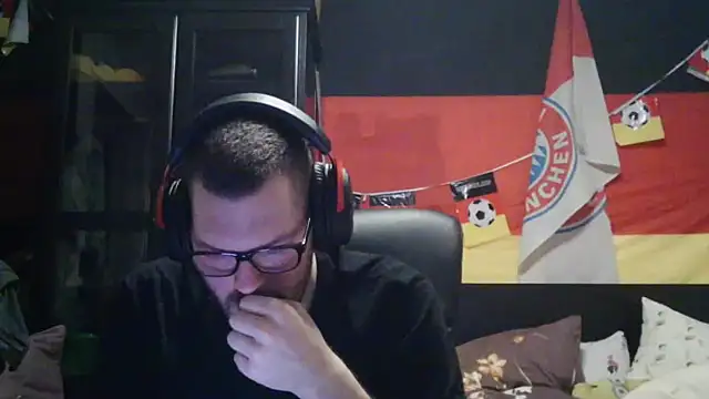 Die-geile-Sau online show from February 2, 10:18 pm