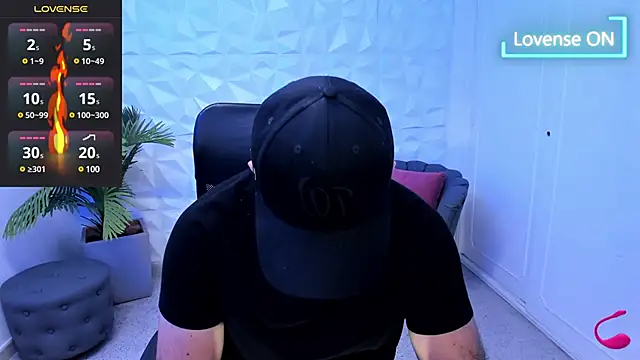 Snapshot of jhon_bear03 chatting on January 30, 11:22 am jhon bear03 online show from January 30, 11:22 am