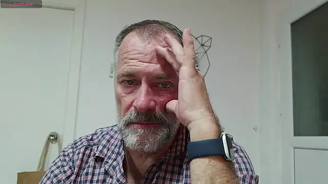 Snapshot of DaddybearVLC chatting on March 22, 7:31 pm DaddybearVLC online show from March 22, 7:31 pm