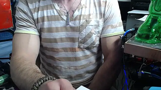 Hugo Hunterxxx online show from December 1, 9:51 pm