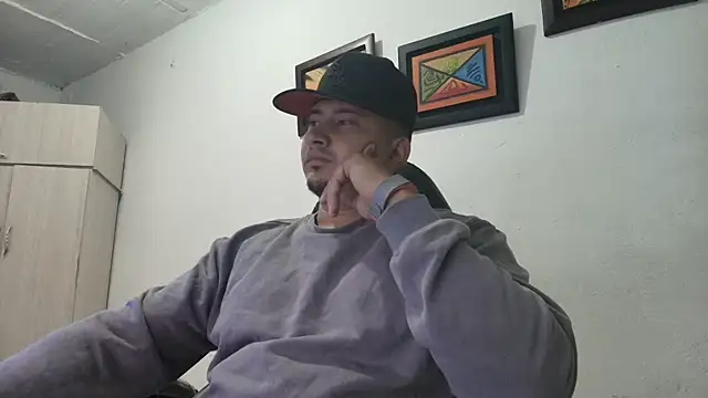 myke andrade online show from October 22, 5:22 am