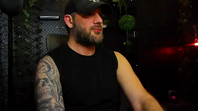 LexXHardy online show from April 16, 12:43 am