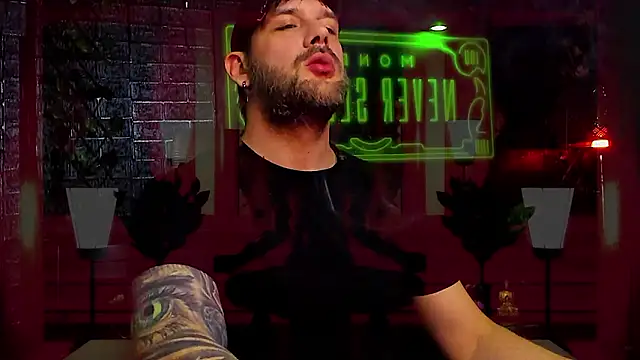 LexXHardy online show from February 2, 2:25 pm