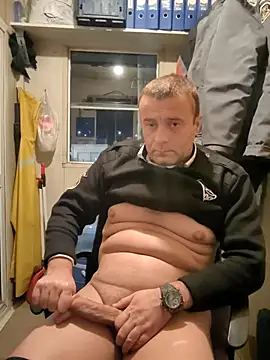 muscularsexy online show from December 19, 1:57 am