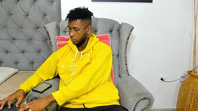 santhi lee online show from February 6, 2:33 am