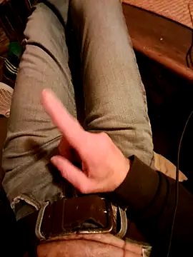 eddouxxx78 online show from December 17, 5:08 pm