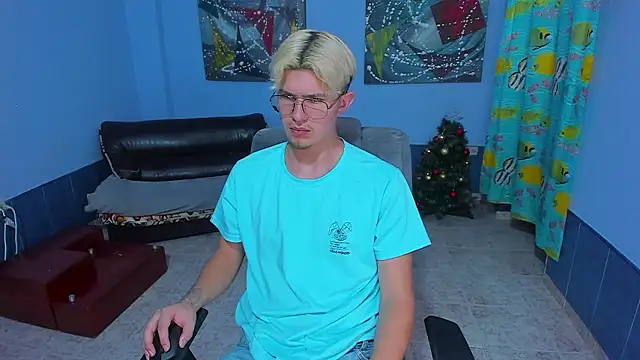 patrik 027 online show from January 13, 10:47 pm