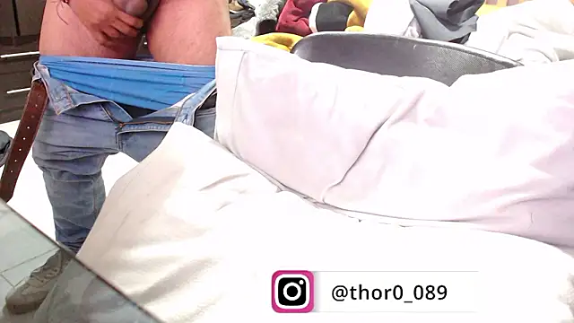 thor000089 online show from March 18, 4:26 am