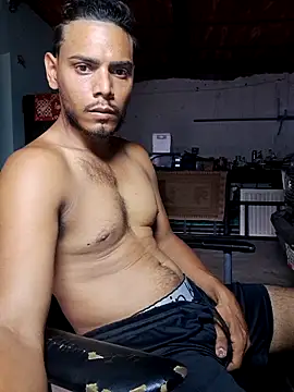apolodiosgriego online show from May 10, 7:26 pm