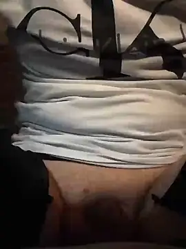 Adamvarga0318 online show from February 8, 11:13 pm