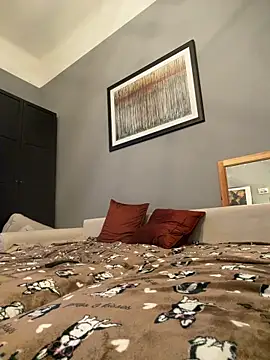 Smaller Dollar online show from January 17, 6:00 pm