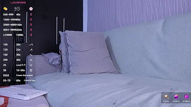 wild col  online show from March 8, 9:02 am