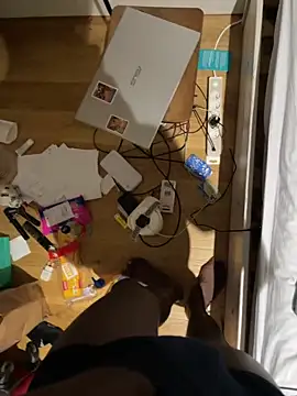 la chiennete online show from November 9, 2:37 am