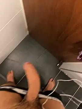 Luismimor93 online show from December 21, 2:04 pm