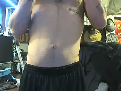 CloudDadddyyy420 online show from December 15, 8:08 am