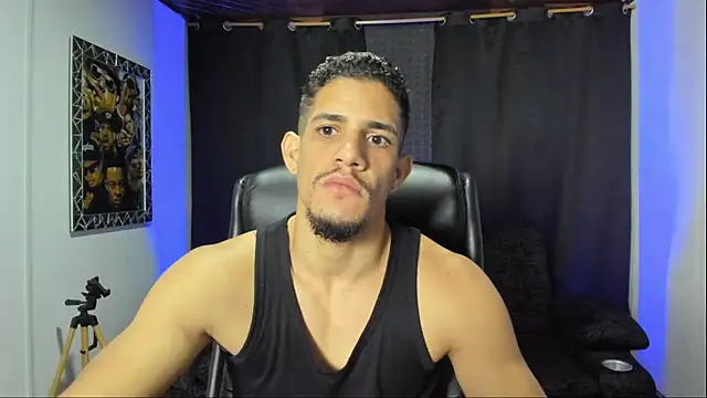 jhonnysnow17 online show from March 8, 10:58 pm