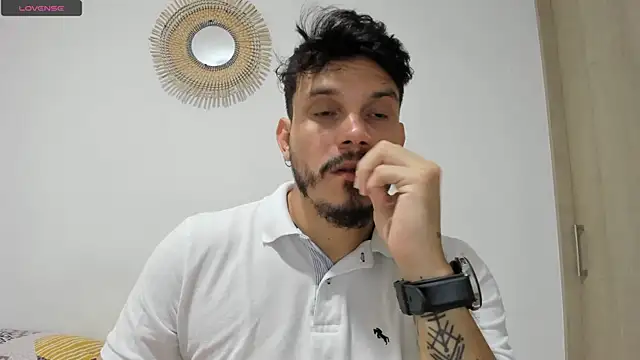 alejandro stark online show from January 8, 3:50 pm