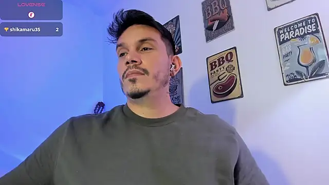 alejandro stark online show from February 6, 2:52 am