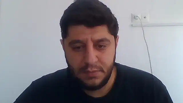 erkekkkadam online show from October 31, 6:39 am