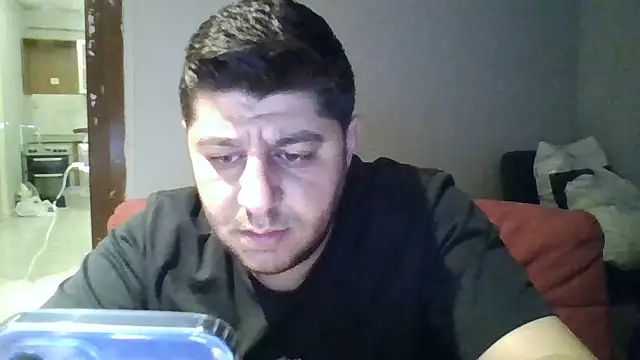 erkekkkadam online show from April 5, 11:45 pm