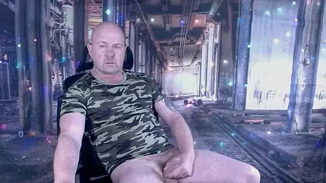 ManlyPrisonGuy online show from December 16, 1:29 pm