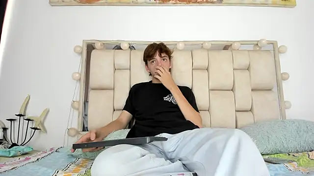 daniel hot03 online show from October 20, 8:46 pm