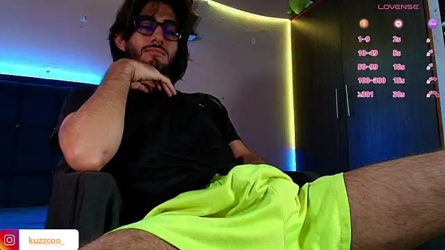 kuzzcoo online show from February 26, 12:50 pm