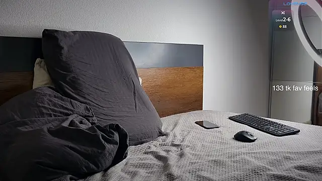 ohh dani online show from March 3, 3:14 am