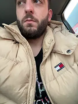 ElChapoGuzman95 online show from January 20, 6:10 am