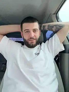 ElChapoGuzman95 online show from January 18, 6:20 am