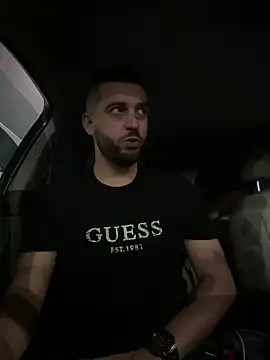 ElChapoGuzman95 online show from January 2, 6:01 pm