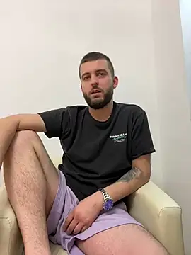 ElChapoGuzman95 online show from February 20, 5:51 pm