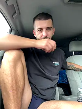 ElChapoGuzman95 online show from October 6, 6:51 am