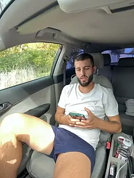 ElChapoGuzman95 online show from October 14, 9:49 am