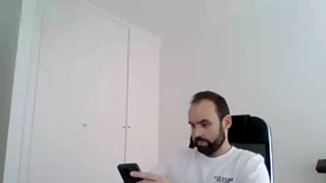 joaodias 97 online show from May 4, 3:58 pm