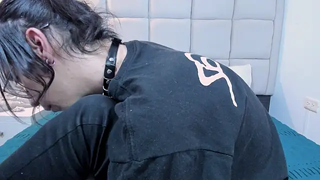 Hecatee 77 online show from January 21, 7:17 pm