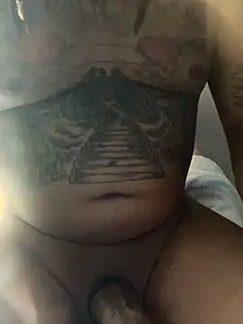 Kneelong13 online show from April 7, 4:01 am