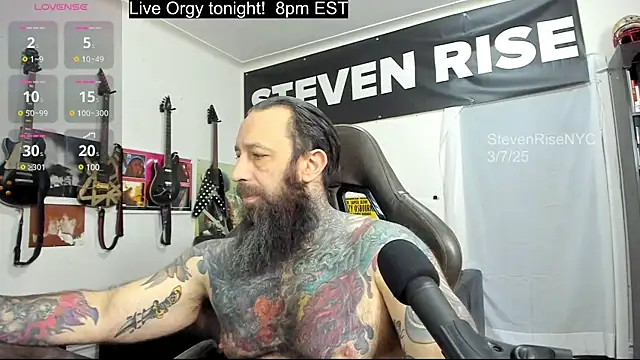 Snapshot of StevenRiseNYC chatting on March 7, 2:34 pm StevenRiseNYC online show from March 7, 2:34 pm