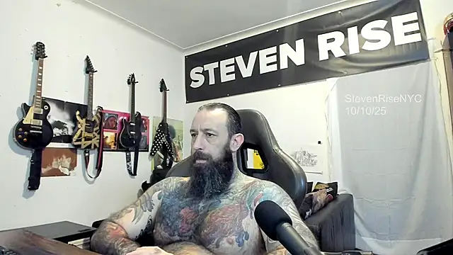 Snapshot of StevenRiseNYC chatting on October 10, 12:43 pm StevenRiseNYC online show from October 10, 12:43 pm