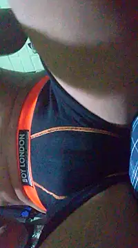 Elcogetuquieres online show from February 2, 4:15 am